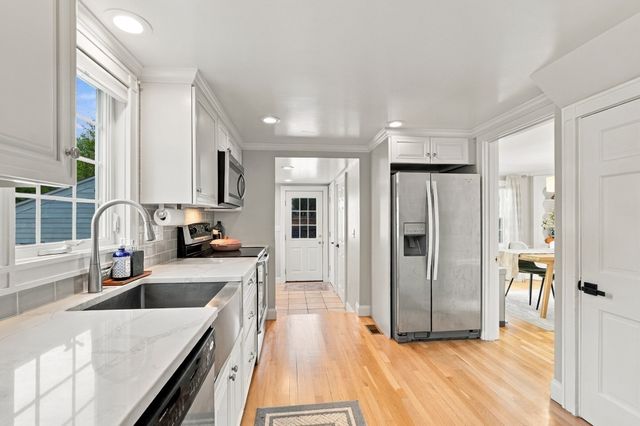 68 French Ave, Braintree, MA 02184
