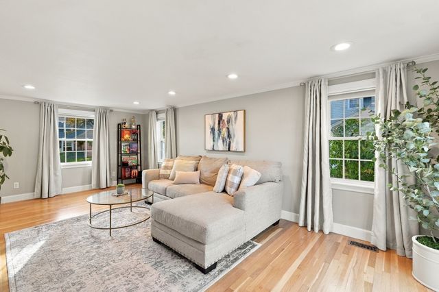 68 French Ave, Braintree, MA 02184