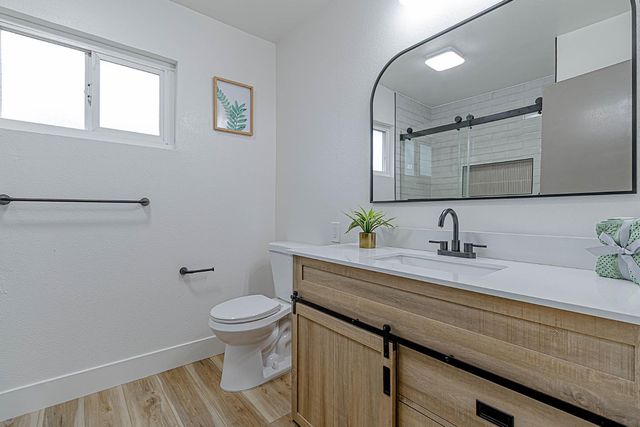 5729 N Bond Street, Fresno, CA 93710