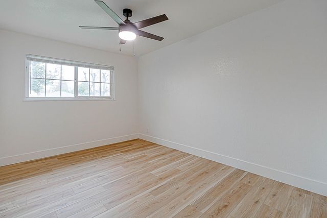 5729 N Bond Street, Fresno, CA 93710