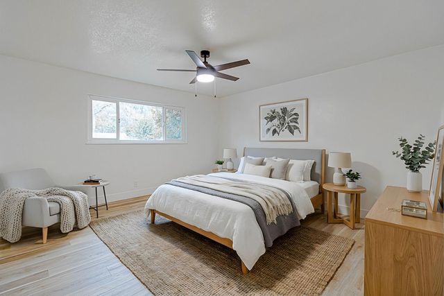 5729 N Bond Street, Fresno, CA 93710