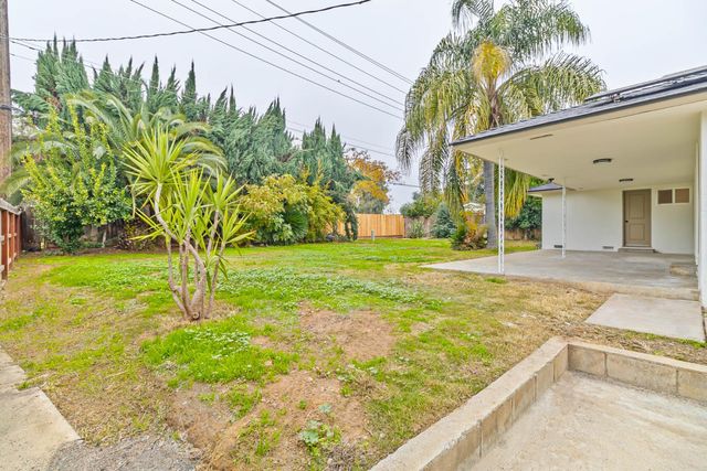 5729 N Bond Street, Fresno, CA 93710