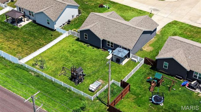 153 Rockford Drive, Troy, MO 63379