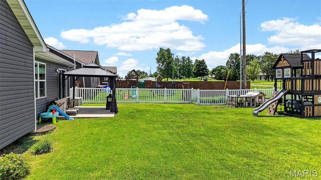 153 Rockford Drive, Troy, MO 63379