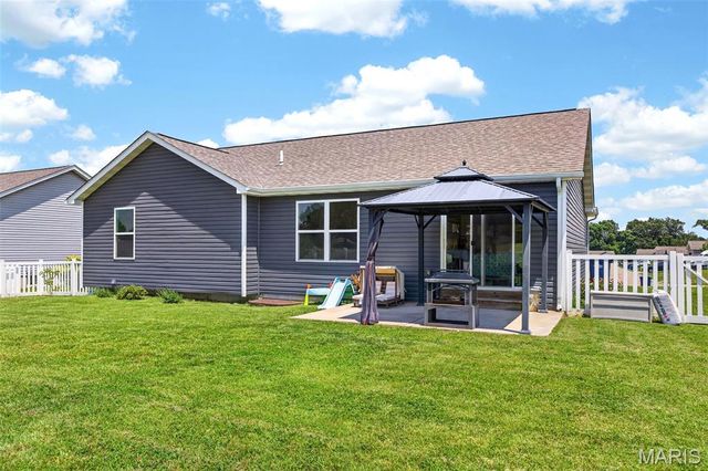 153 Rockford Drive, Troy, MO 63379