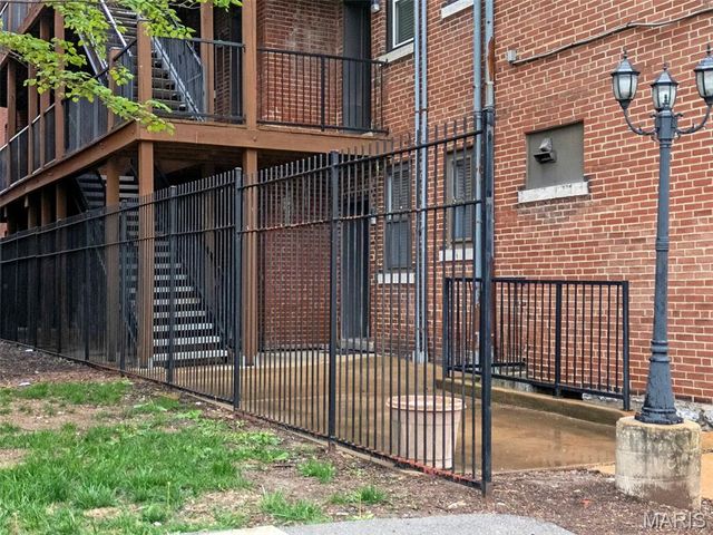 5677 Waterman Boulevard 11, St Louis, MO 63112