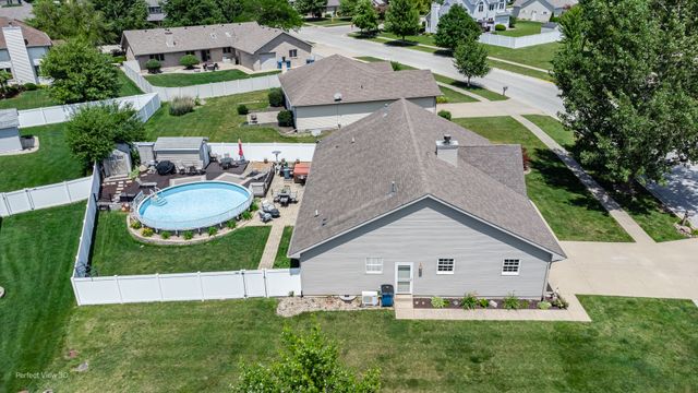 1245 Patriot Way, Bourbonnais, IL 60914
