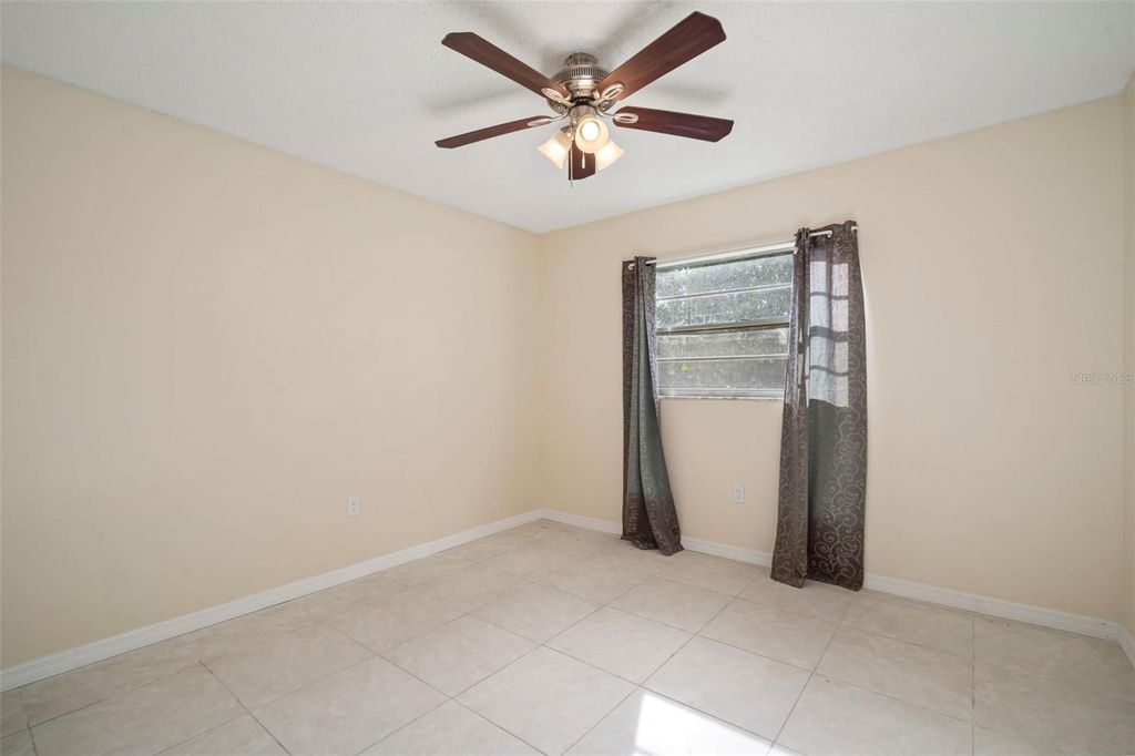 Image 27 of property listing at 6313 FLAMINGO DRIVE, Apollo Beach, FL 33572