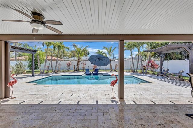 3890 BENSON AVENUE N, St Petersburg, FL 33713