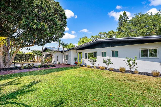 805 E Madison Avenue, Stuart, FL 34996