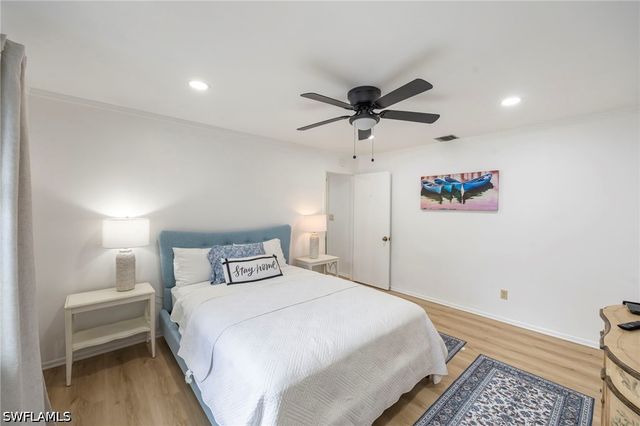 2261 11th ST N, Naples, FL 34103