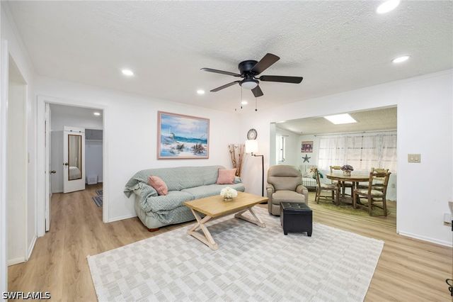 2261 11th ST N, Naples, FL 34103