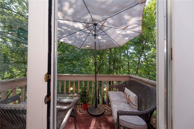 9 Graham Pl, Shadyside, PA 15232