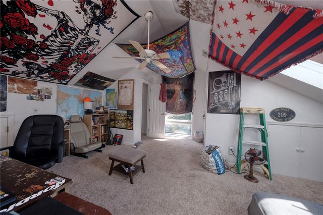 9 Graham Pl, Shadyside, PA 15232