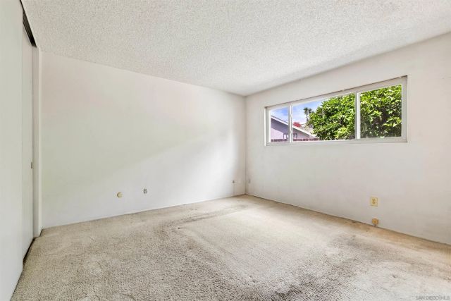 7225 Laura Ct, San Diego, CA 92120