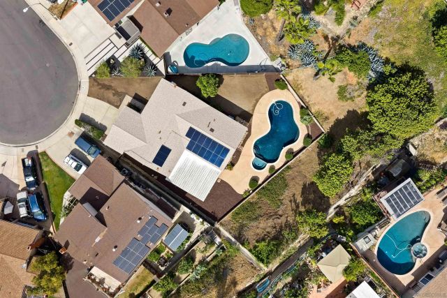 7225 Laura Ct, San Diego, CA 92120