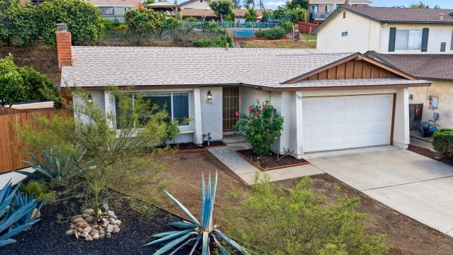 7225 Laura Ct, San Diego, CA 92120