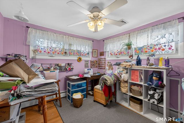 18 Evergreen Street, Norwich, CT 06360