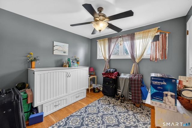 18 Evergreen Street, Norwich, CT 06360