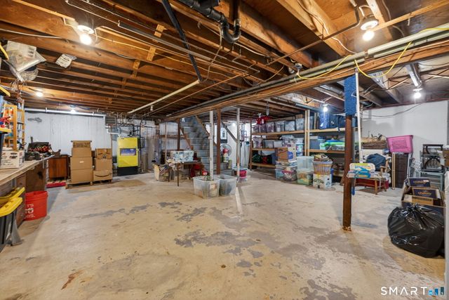 18 Evergreen Street, Norwich, CT 06360