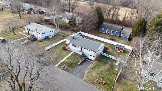 18 Evergreen Street, Norwich, CT 06360