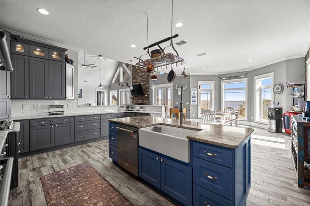 5251 SE 180TH AVENUE ROAD, Ocklawaha, FL 32179