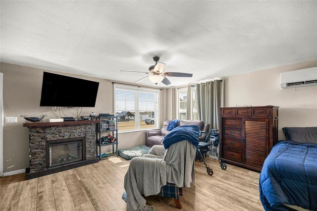 5251 SE 180TH AVENUE ROAD, Ocklawaha, FL 32179