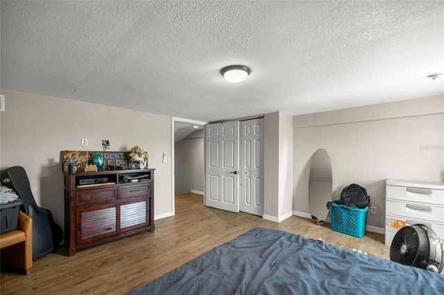 5251 SE 180TH AVENUE ROAD, Ocklawaha, FL 32179