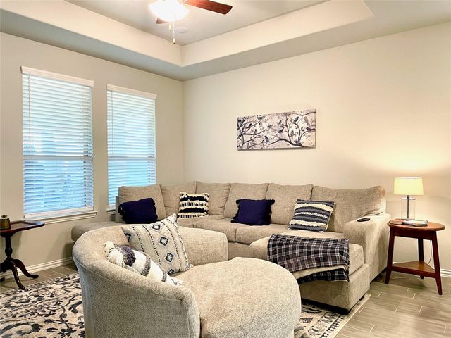 8319 Divot Trace, Fulshear, TX 77441