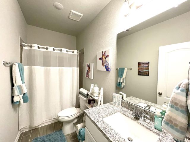 8319 Divot Trace, Fulshear, TX 77441