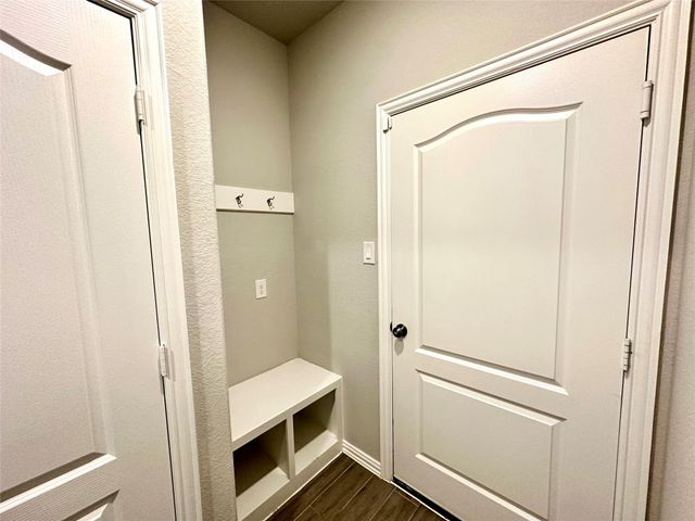 8319 Divot Trace, Fulshear, TX 77441