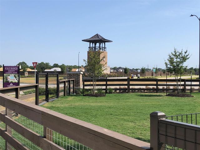 8319 Divot Trace, Fulshear, TX 77441