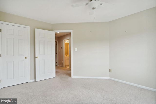 8544 WESTOWN WAY, Vienna, VA 22182