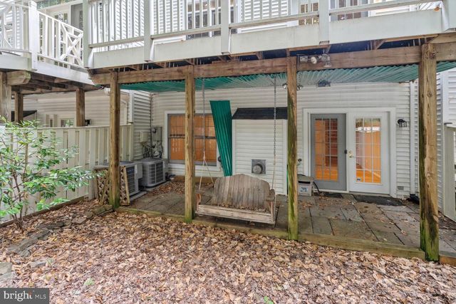 8544 WESTOWN WAY, Vienna, VA 22182
