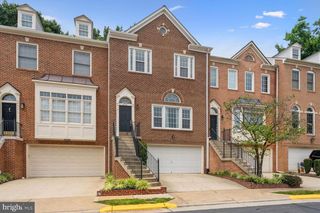 8544 WESTOWN WAY, Vienna, VA 22182