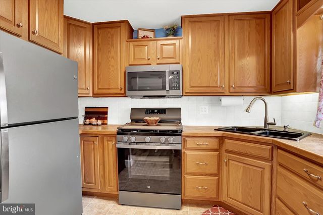 129 SHIRLEY DR, Middletown, PA 17057