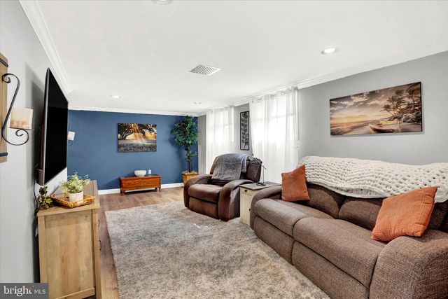 129 SHIRLEY DR, Middletown, PA 17057
