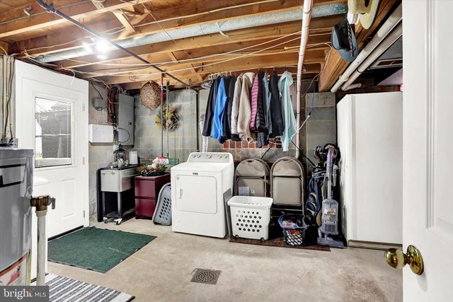 129 SHIRLEY DR, Middletown, PA 17057