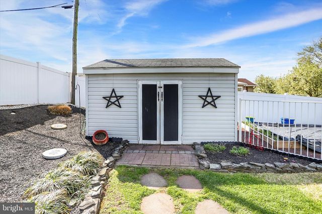 129 SHIRLEY DR, Middletown, PA 17057