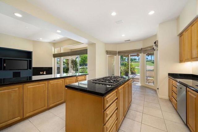 505 Indian Ridge Drive, Palm Desert, CA 92211