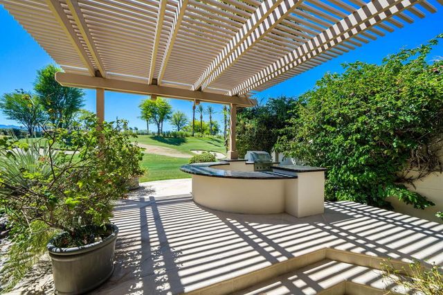505 Indian Ridge Drive, Palm Desert, CA 92211