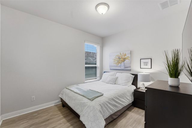 9538 Ocean Drive, Iowa Colony, TX 77583