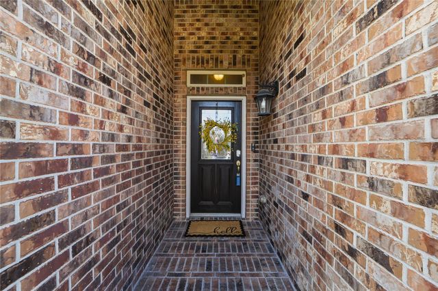 9538 Ocean Drive, Iowa Colony, TX 77583