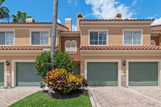 11775 St Andrews Place 103, Wellington, FL 33414