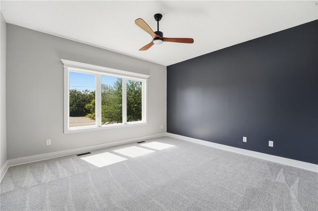1816 NE Volos Court, Blue Springs, MO 64029