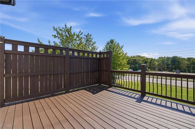 1816 NE Volos Court, Blue Springs, MO 64029