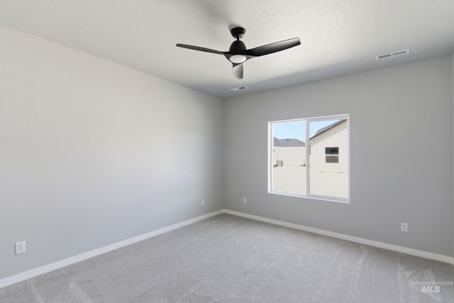 8307 E Presley Ct, Nampa, ID 83687