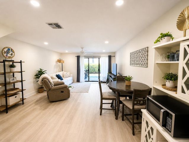 17751 Panama City Beach Parkway UNIT 14C, Panama City Beach, FL 32413
