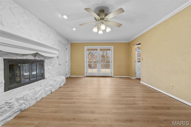 2 Powder Creek Drive, Belleville, IL 62223