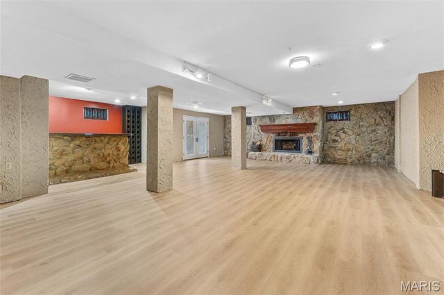 2 Powder Creek Drive, Belleville, IL 62223